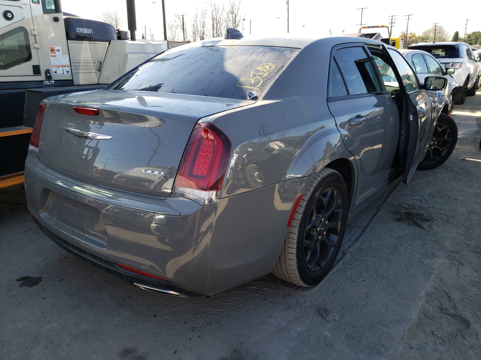 2C3CCAGG4KH648800 2019 Chrysler 300 S