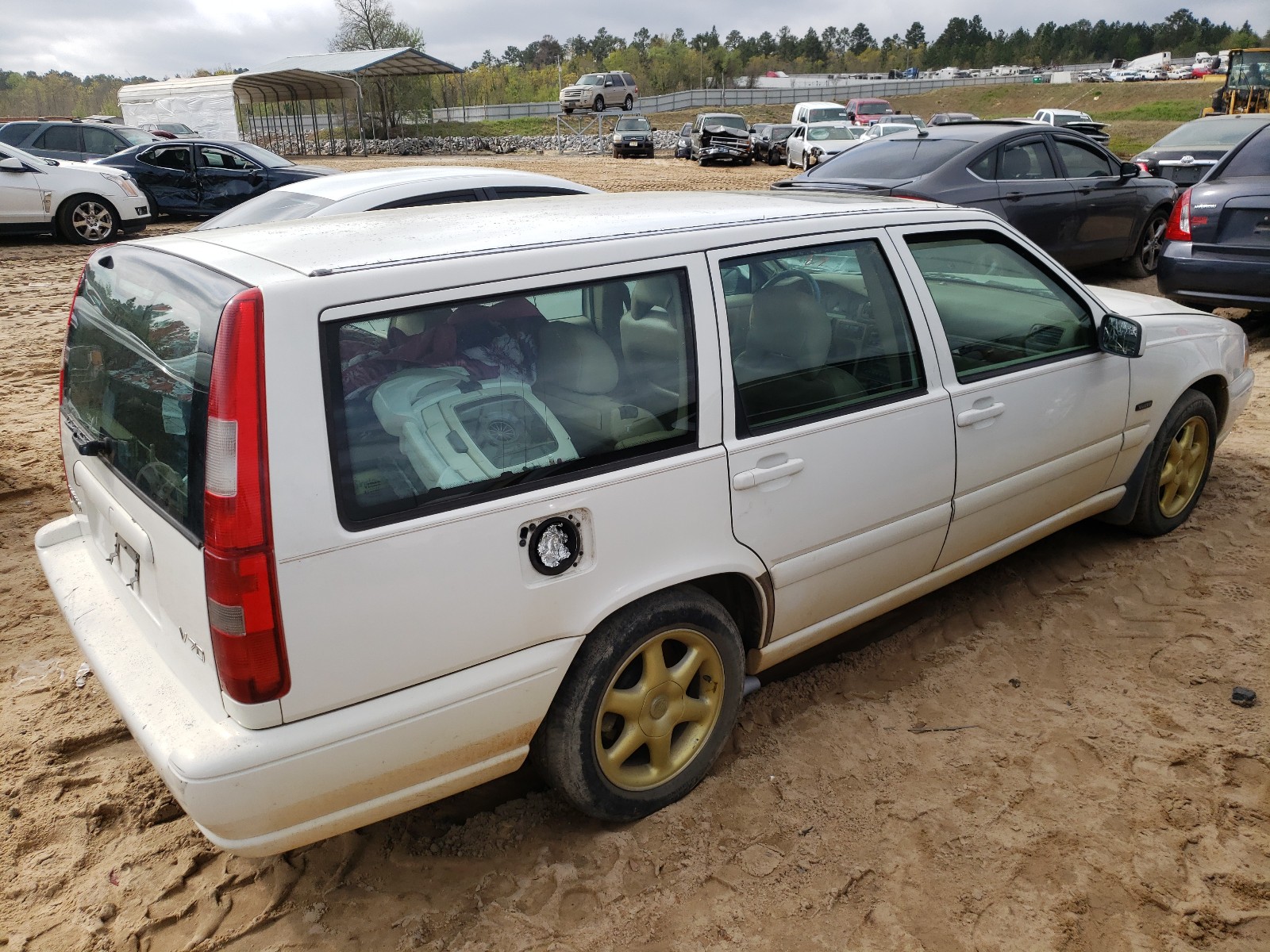 YV1LW5581W2459259 1998 Volvo V70