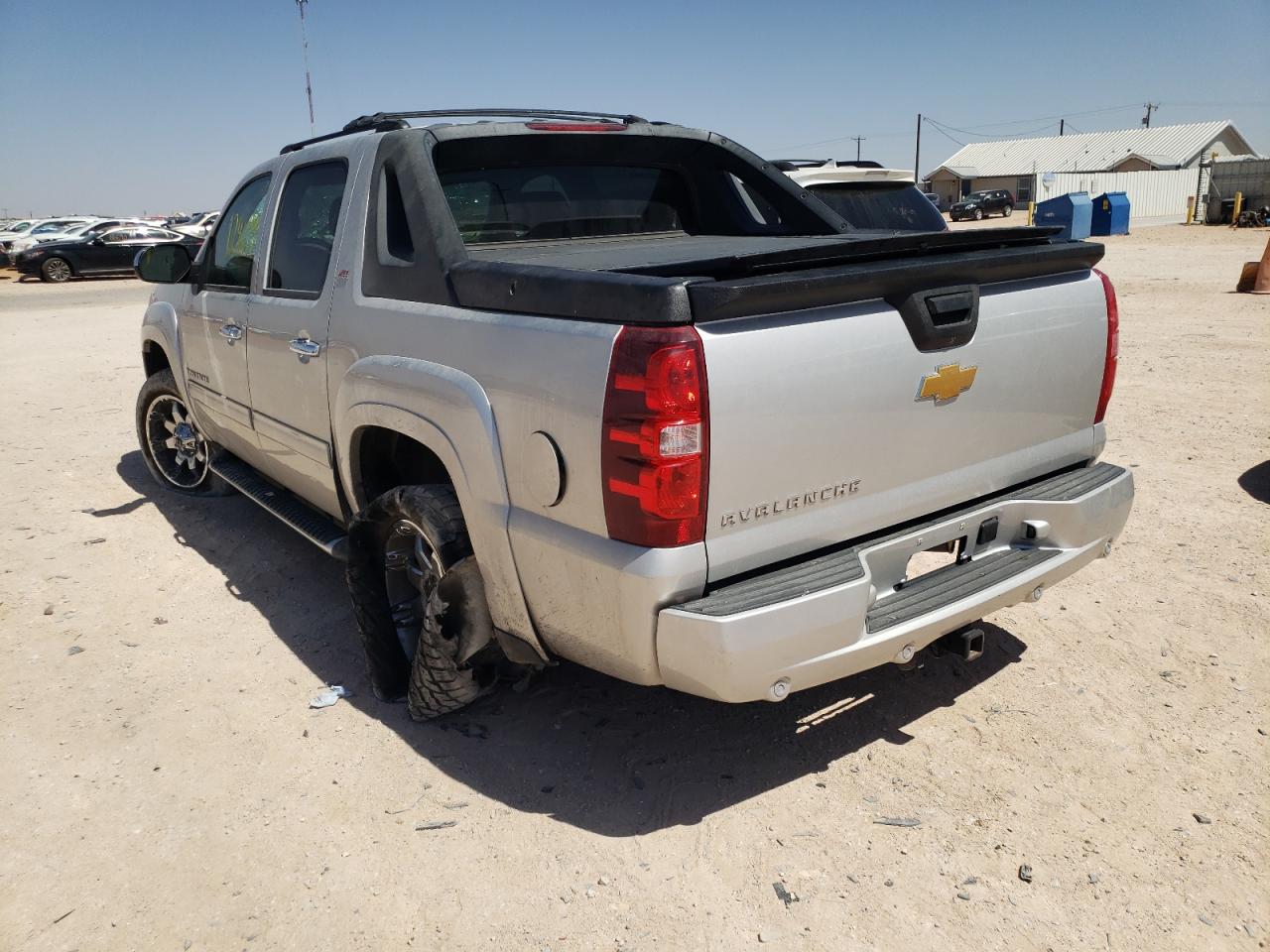 3GNTKFE71CG210369 2012 Chevrolet Avalanche Lt