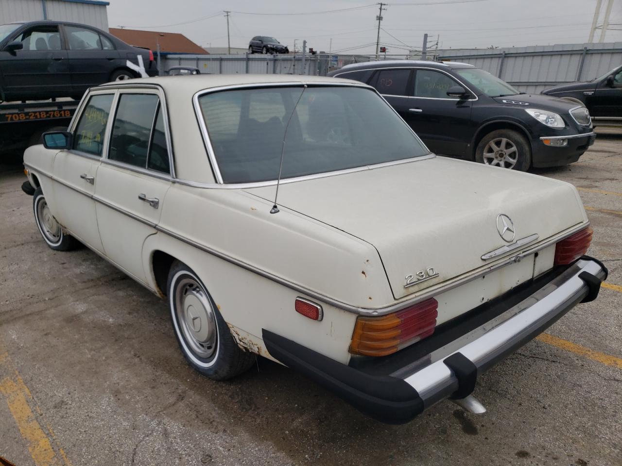 11501712026386 1975 Mercedes-Benz 200 Series