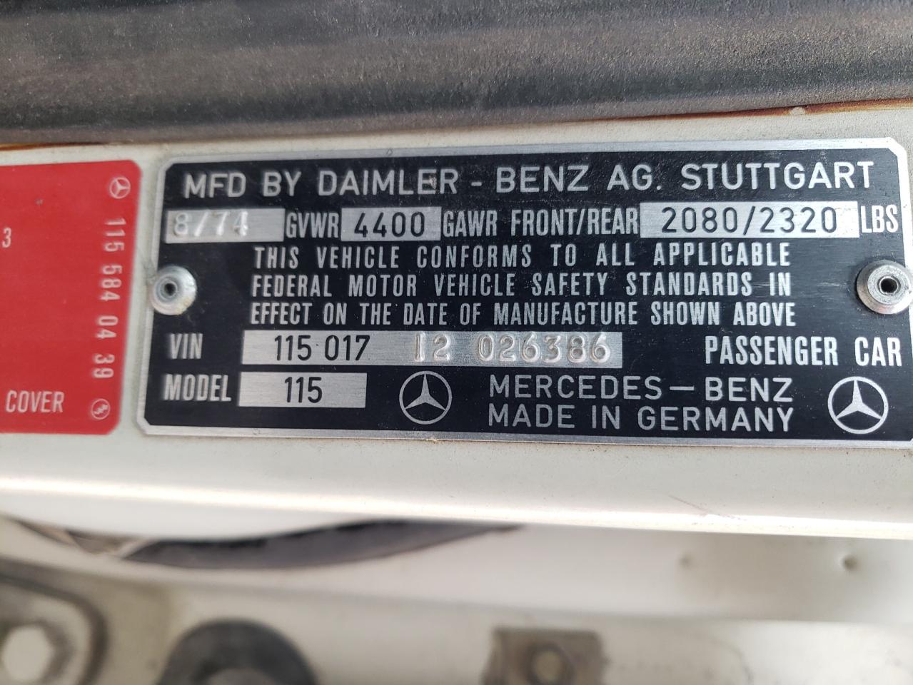 11501712026386 1975 Mercedes-Benz 200 Series