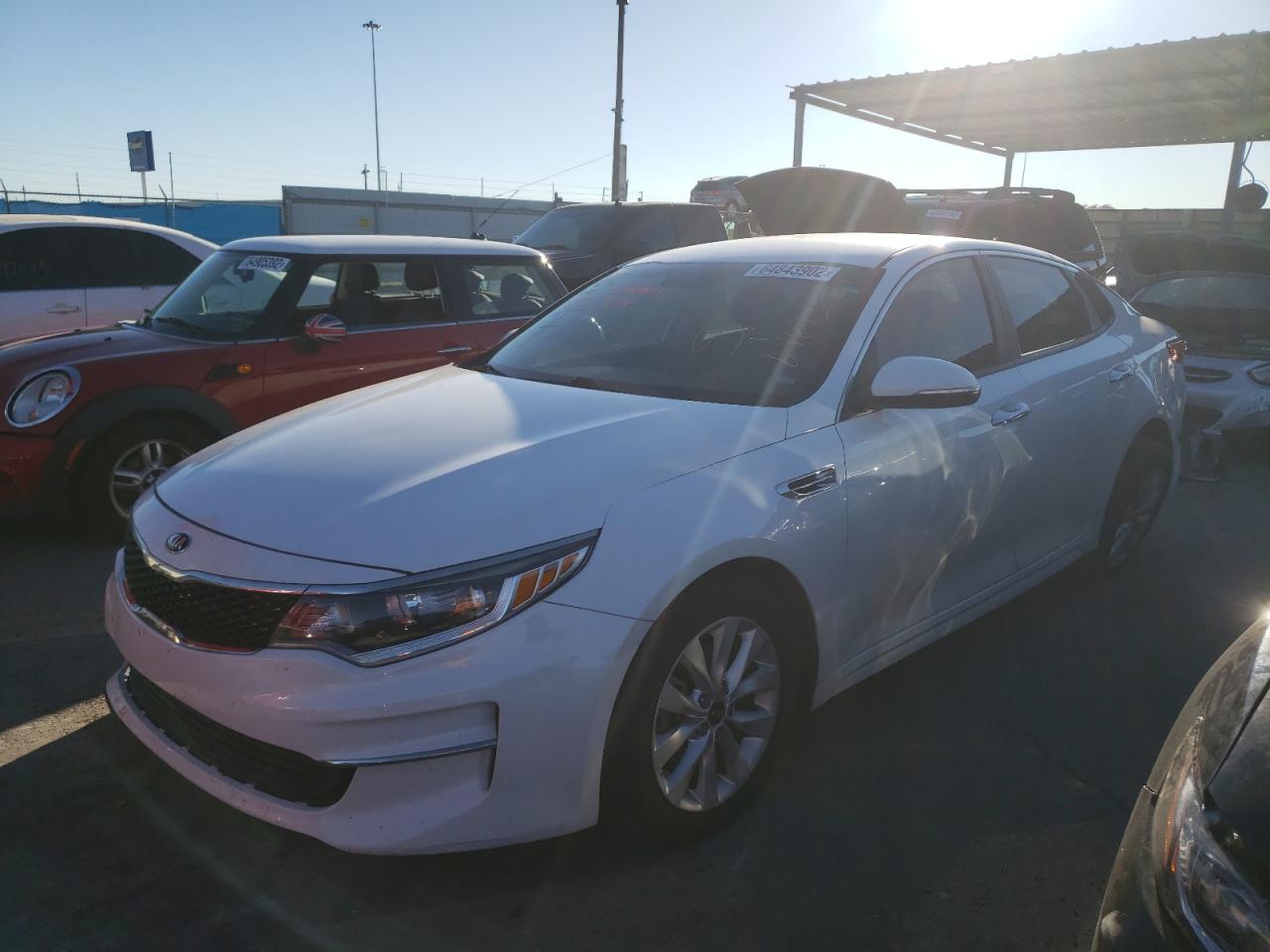 5XXGT4L35GG071805 2016 Kia Optima Lx