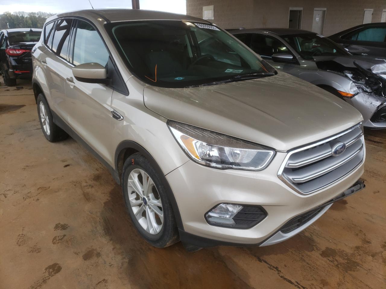 1FMCU0GD9HUE91405 2017 Ford Escape Se