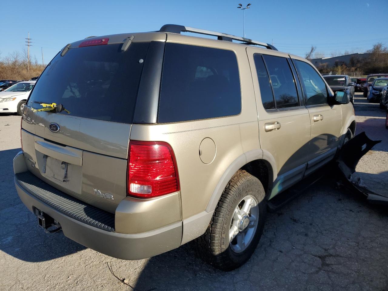 1FMZU73E42ZA90632 2002 Ford Explorer Xlt