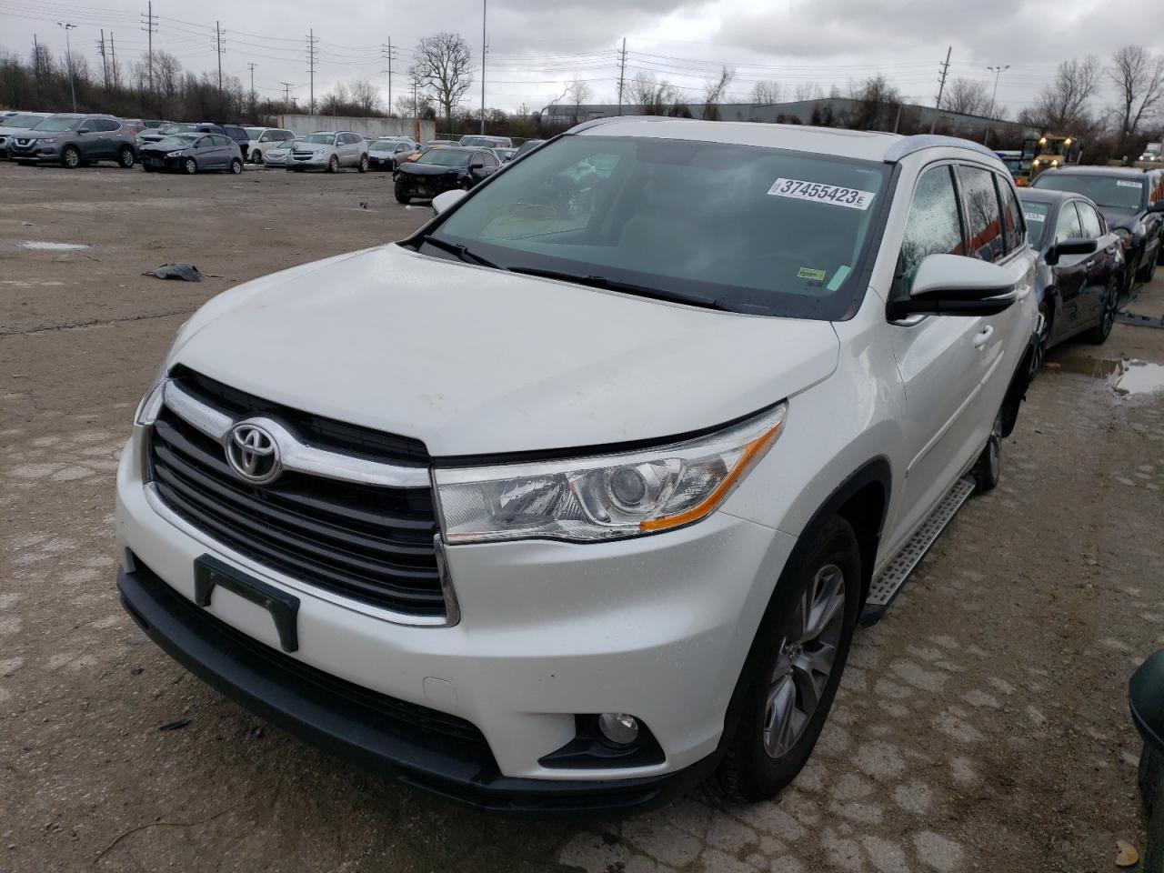 5TDJKRFH3ES004533 2014 Toyota Highlander Xle