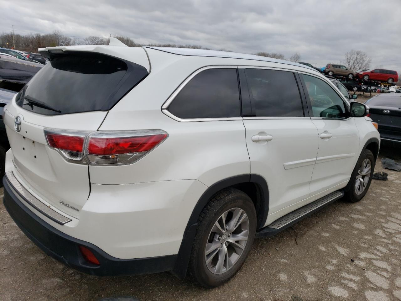 5TDJKRFH3ES004533 2014 Toyota Highlander Xle