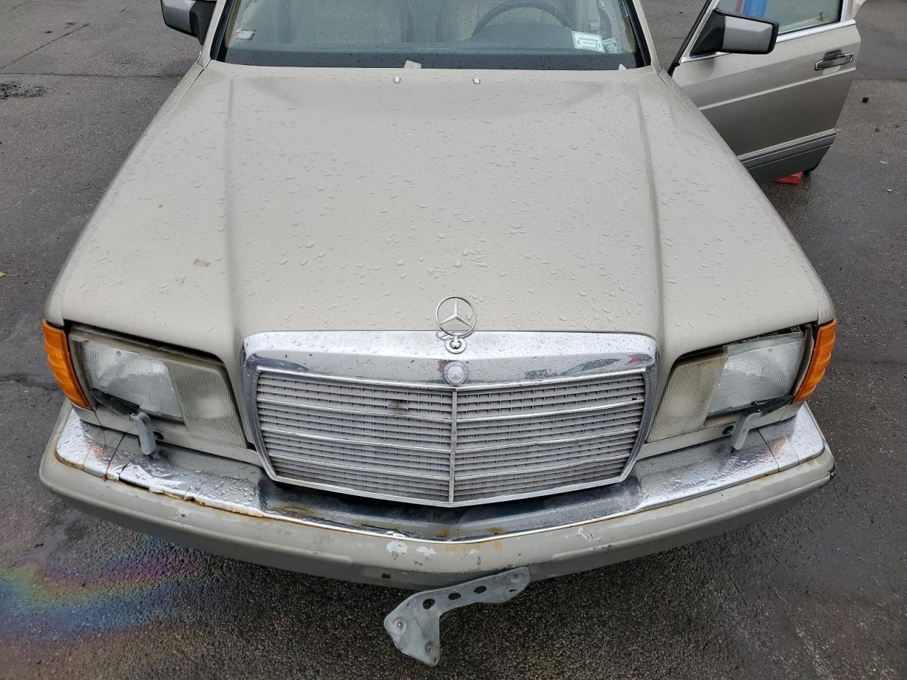 1989 Mercedes-Benz 420 Sel VIN: WDBCA35E1KA465561 Lot: 61400034