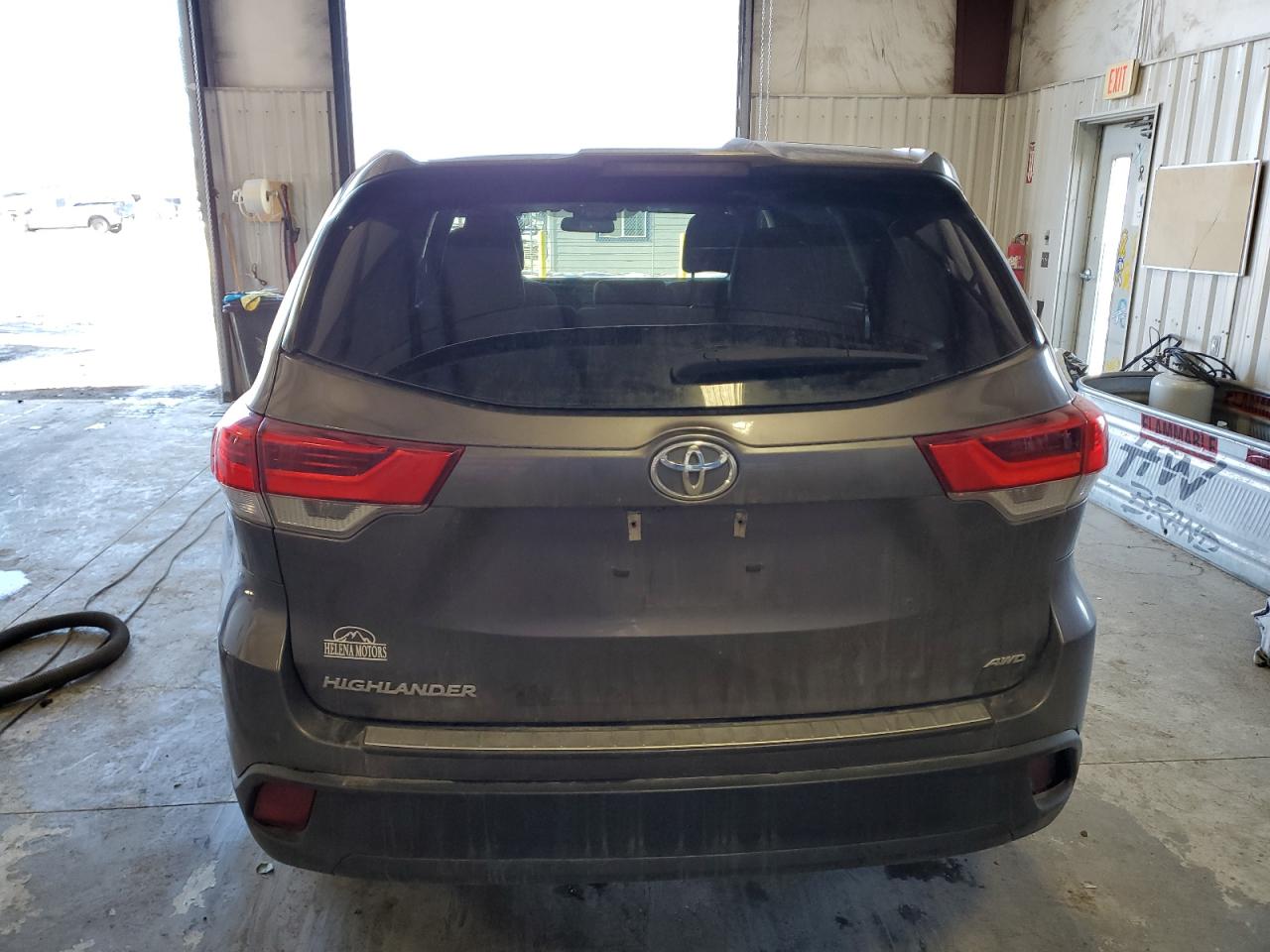 2019 Toyota Highlander Le VIN: 5TDBZRFH2KS947296 Lot: 40843374