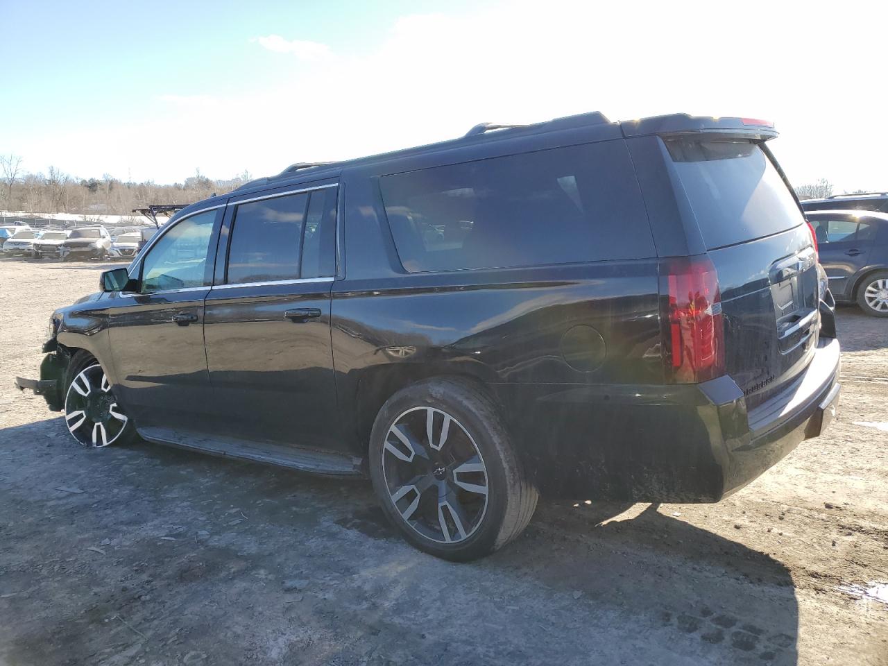 1GNSKJKC7KR146871 2019 Chevrolet Suburban K1500 Premier