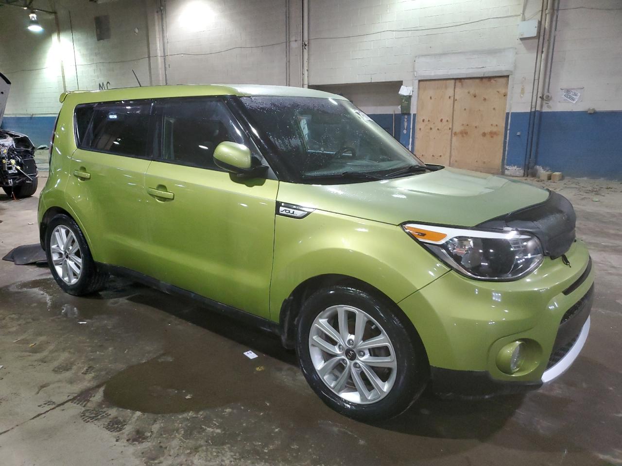 2017 Kia Soul + VIN: KNDJP3A56H7881379 Lot: 46861934