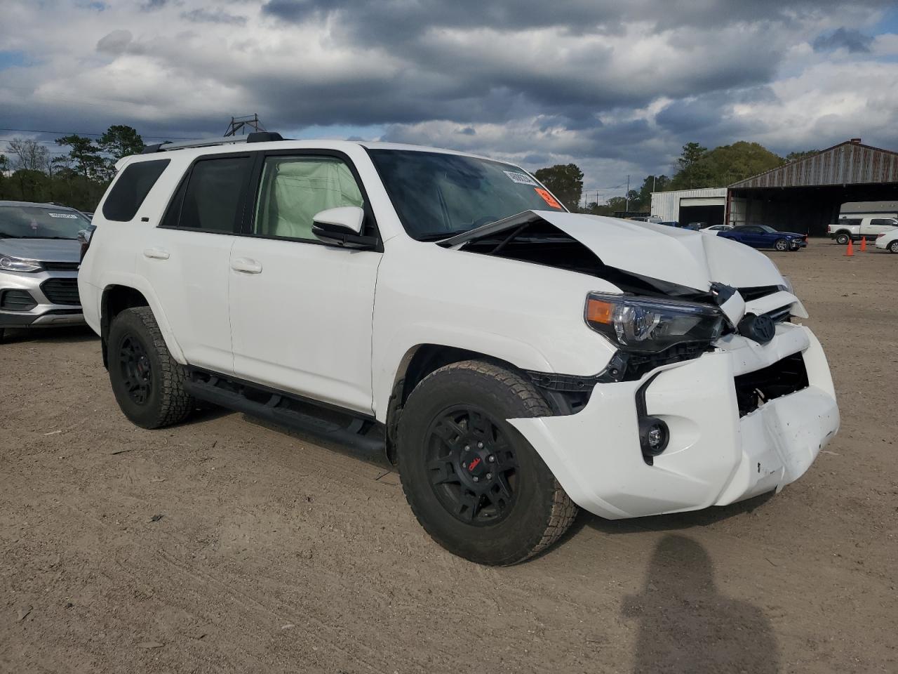 JTEFU5JR0N5264897 2022 Toyota 4Runner Sr5