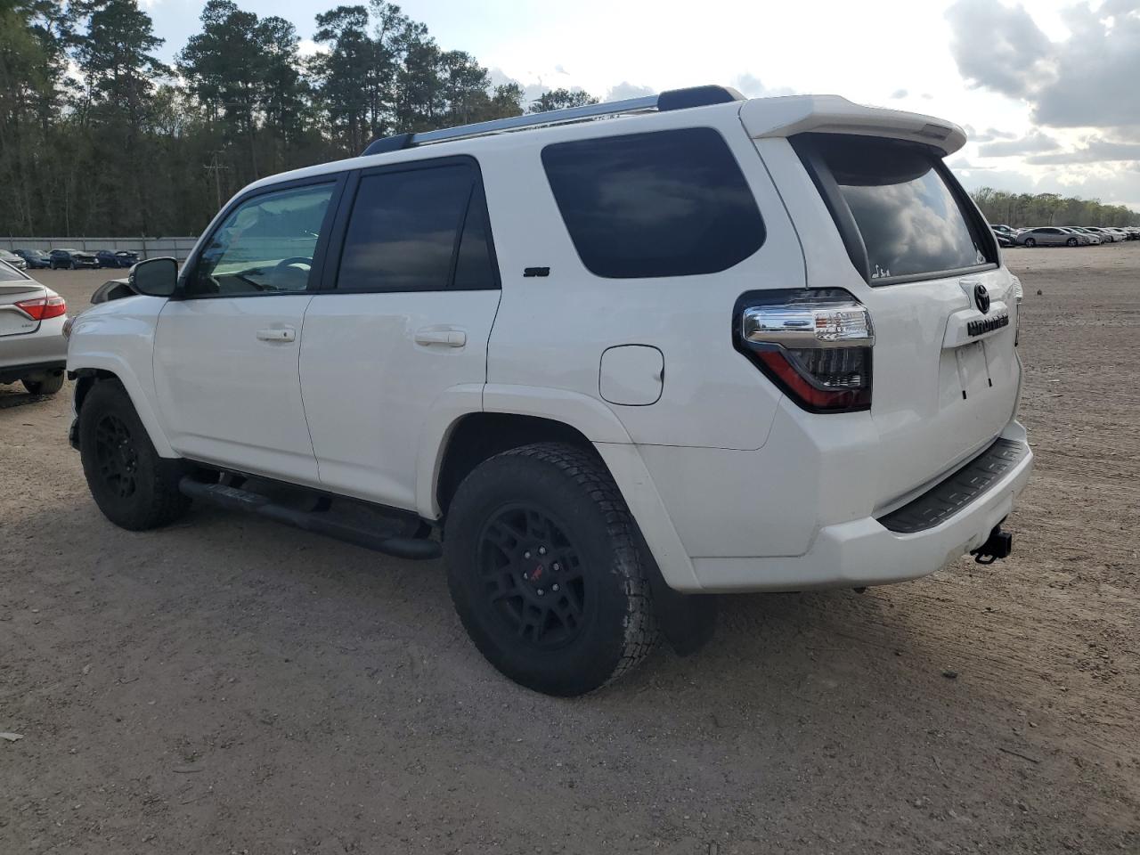 JTEFU5JR0N5264897 2022 Toyota 4Runner Sr5