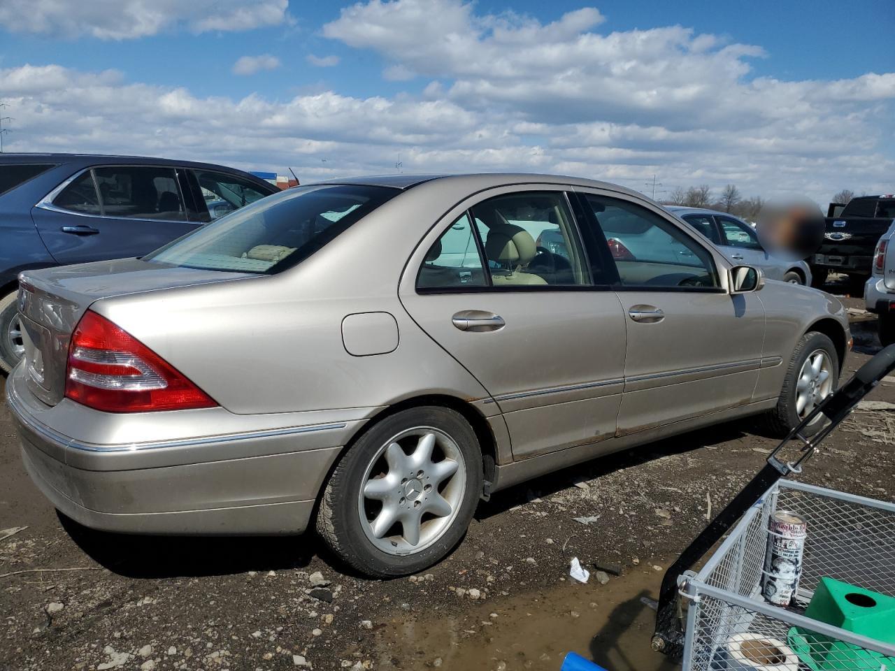 2003 Mercedes-Benz C 240 VIN: WDBRF61JX3E013411 Lot: 47360734