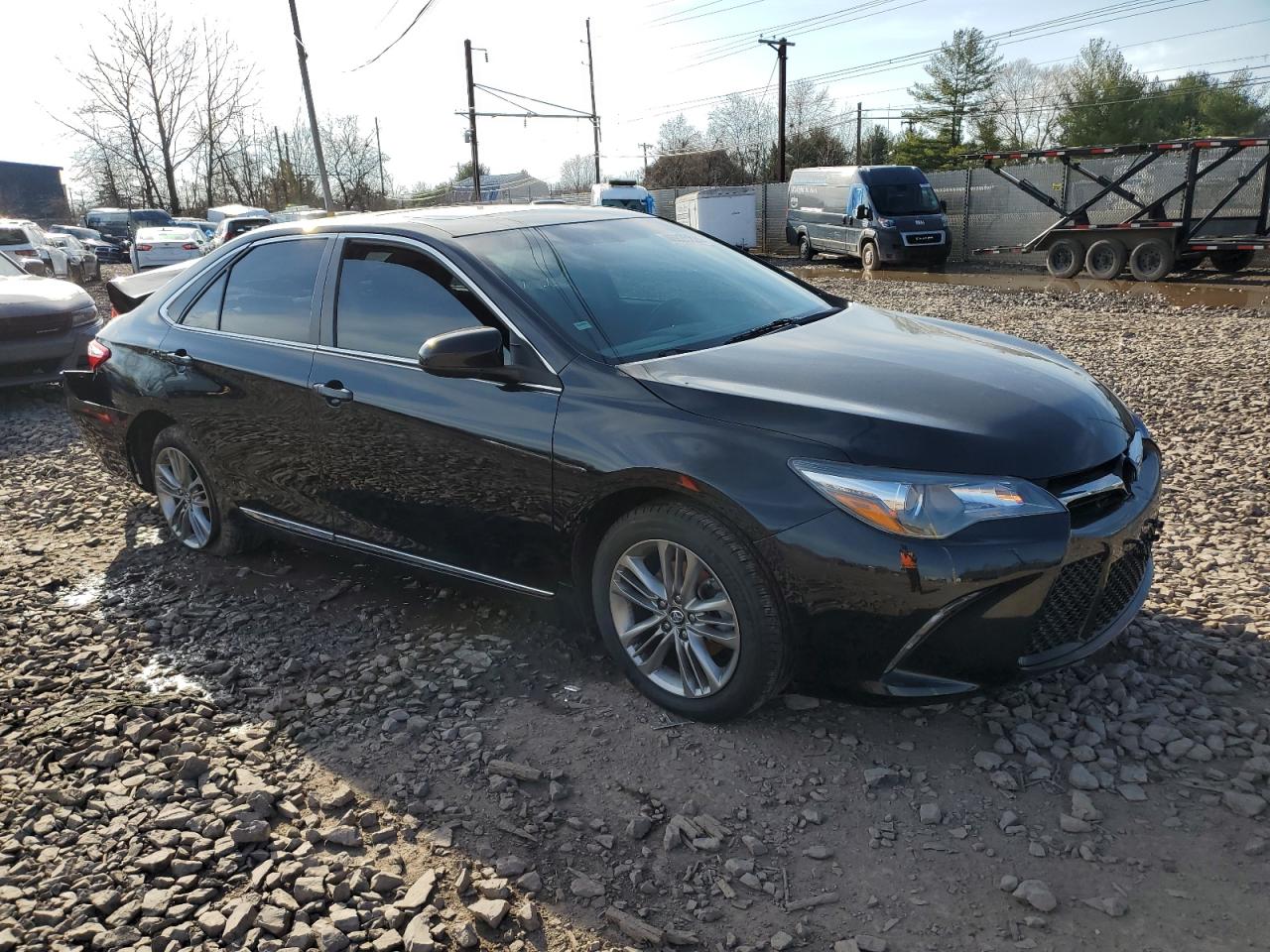 4T1BF1FK0HU764923 2017 Toyota Camry Le