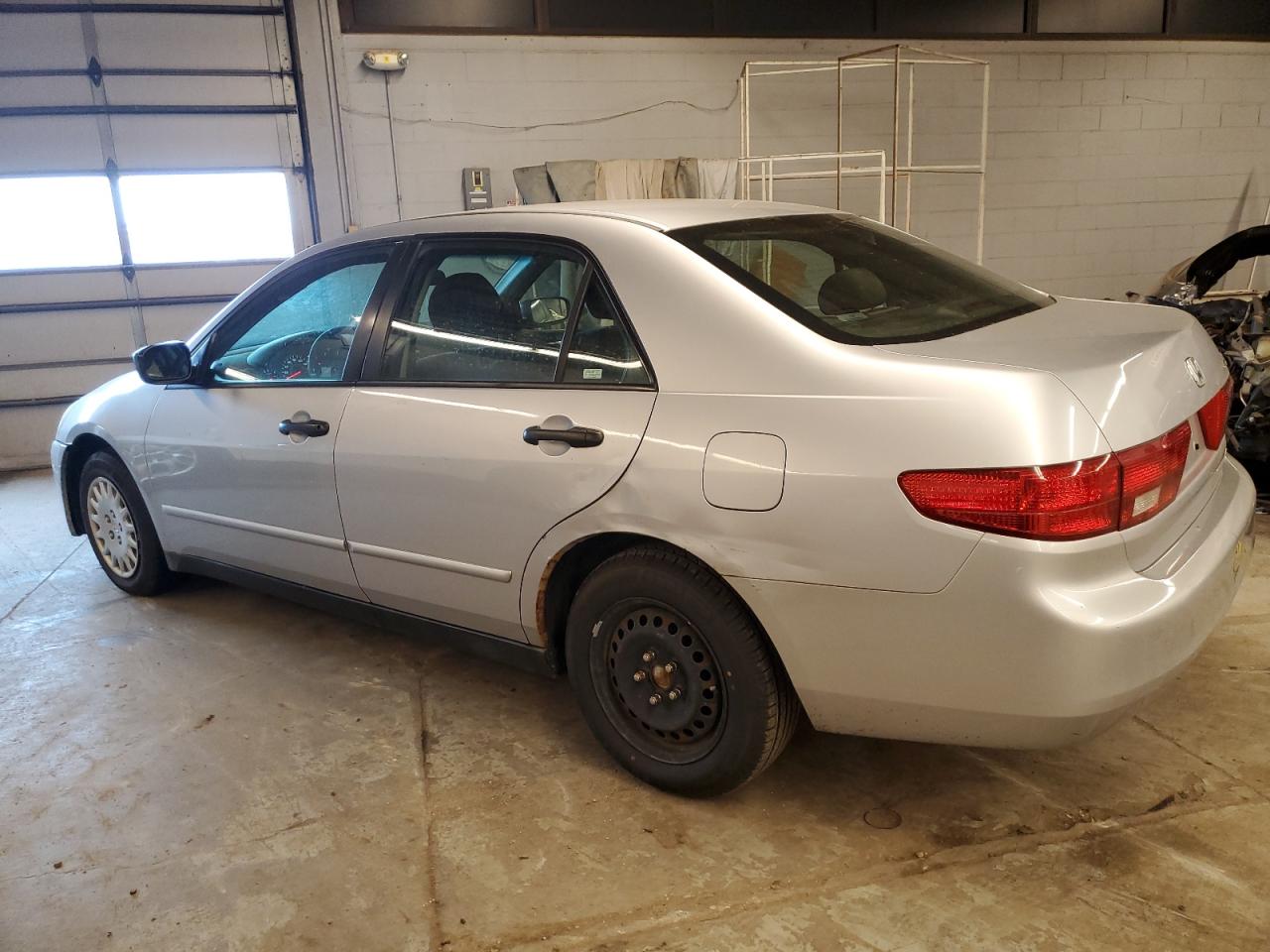 1HGCM56155A011206 2005 Honda Accord Dx