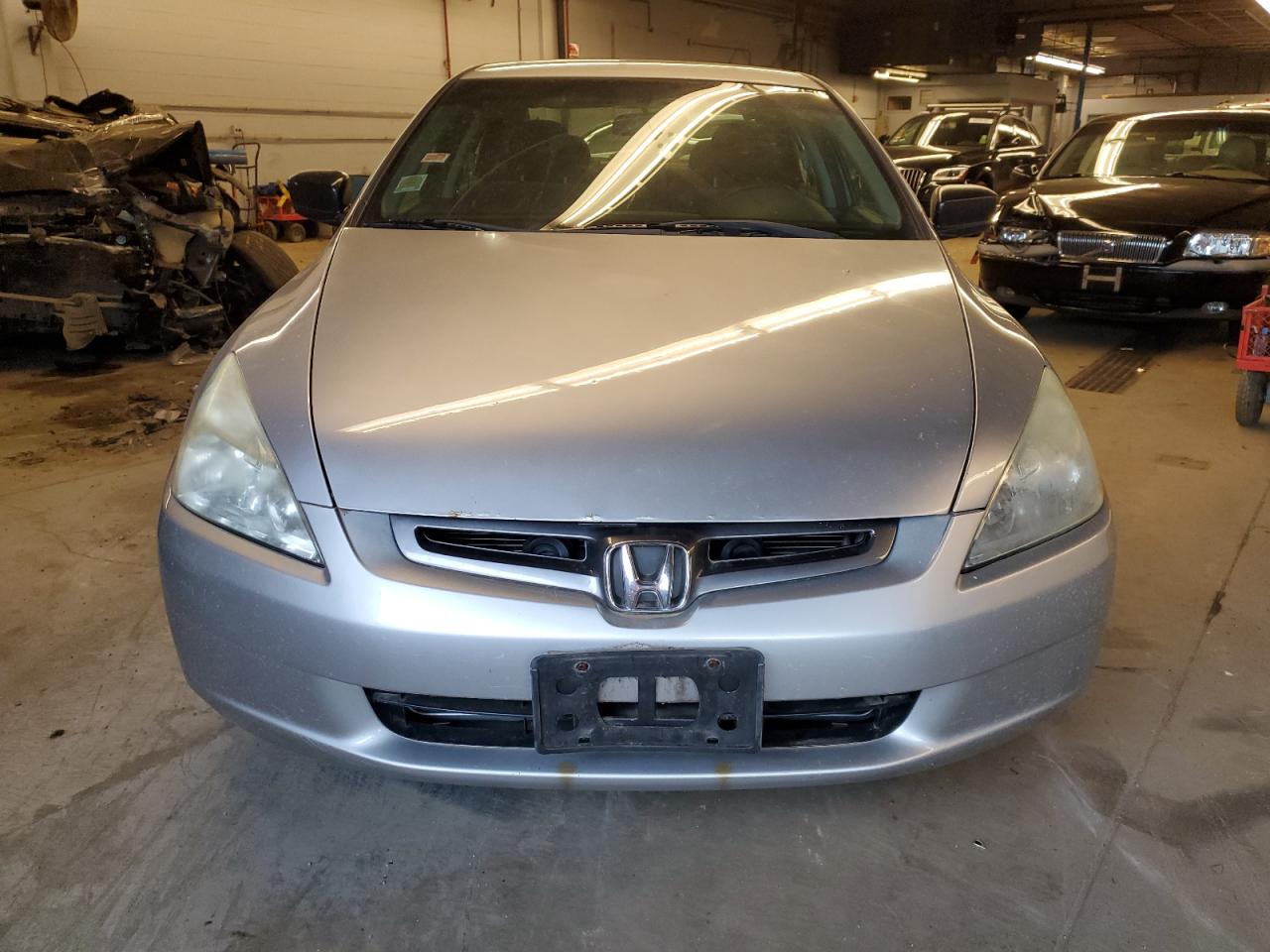 1HGCM56155A011206 2005 Honda Accord Dx