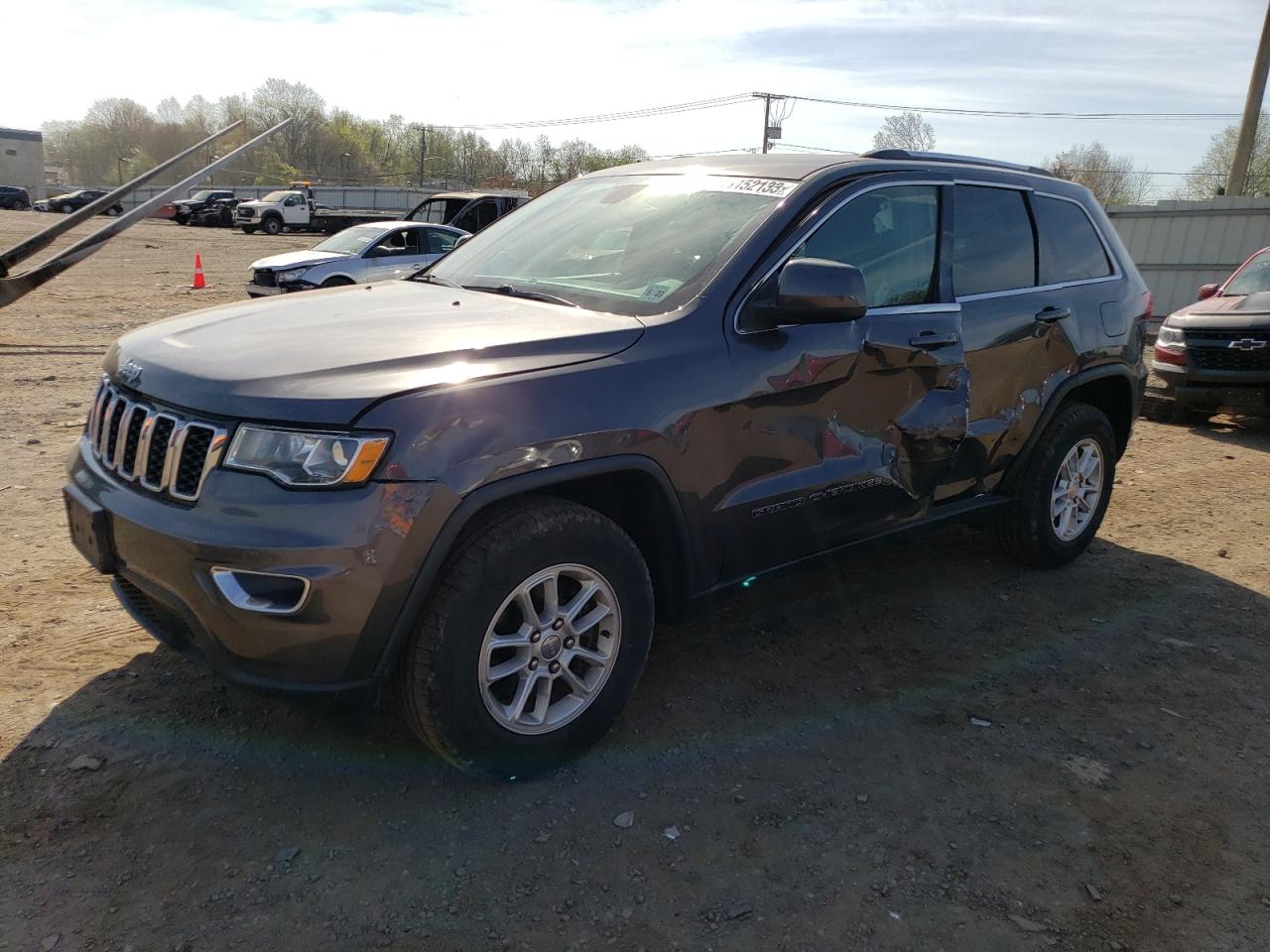 1C4RJFAG2JC313358 2018 Jeep Grand Cherokee Laredo