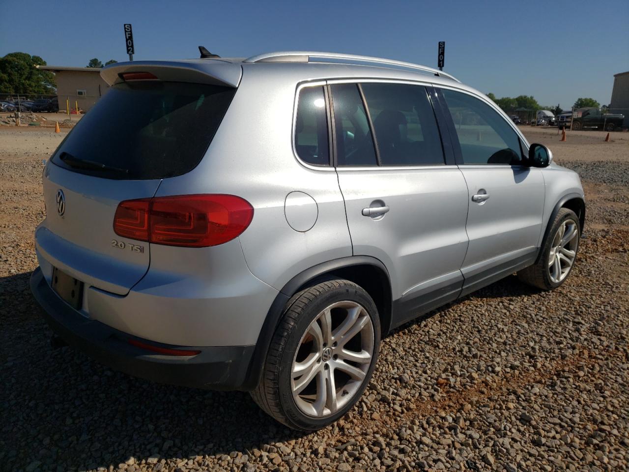 WVGAV7AX0CW593883 2012 Volkswagen Tiguan S