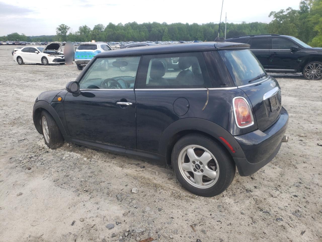 2008 Mini Cooper VIN: WMWMF335X8TT64135 Lot: 51308054