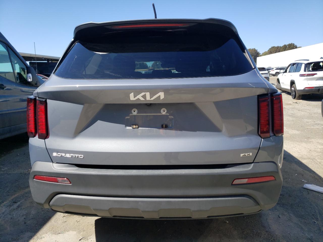 2023 Kia Sorento Lx VIN: 5XYRGDLC2PG206943 Lot: 49284894