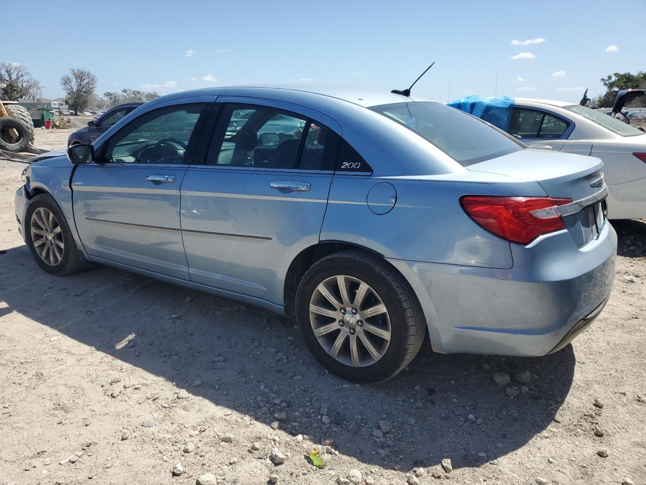 2014 Chrysler 200 Limited VIN: 1C3CCBCG3EN191517 Lot: 81793394