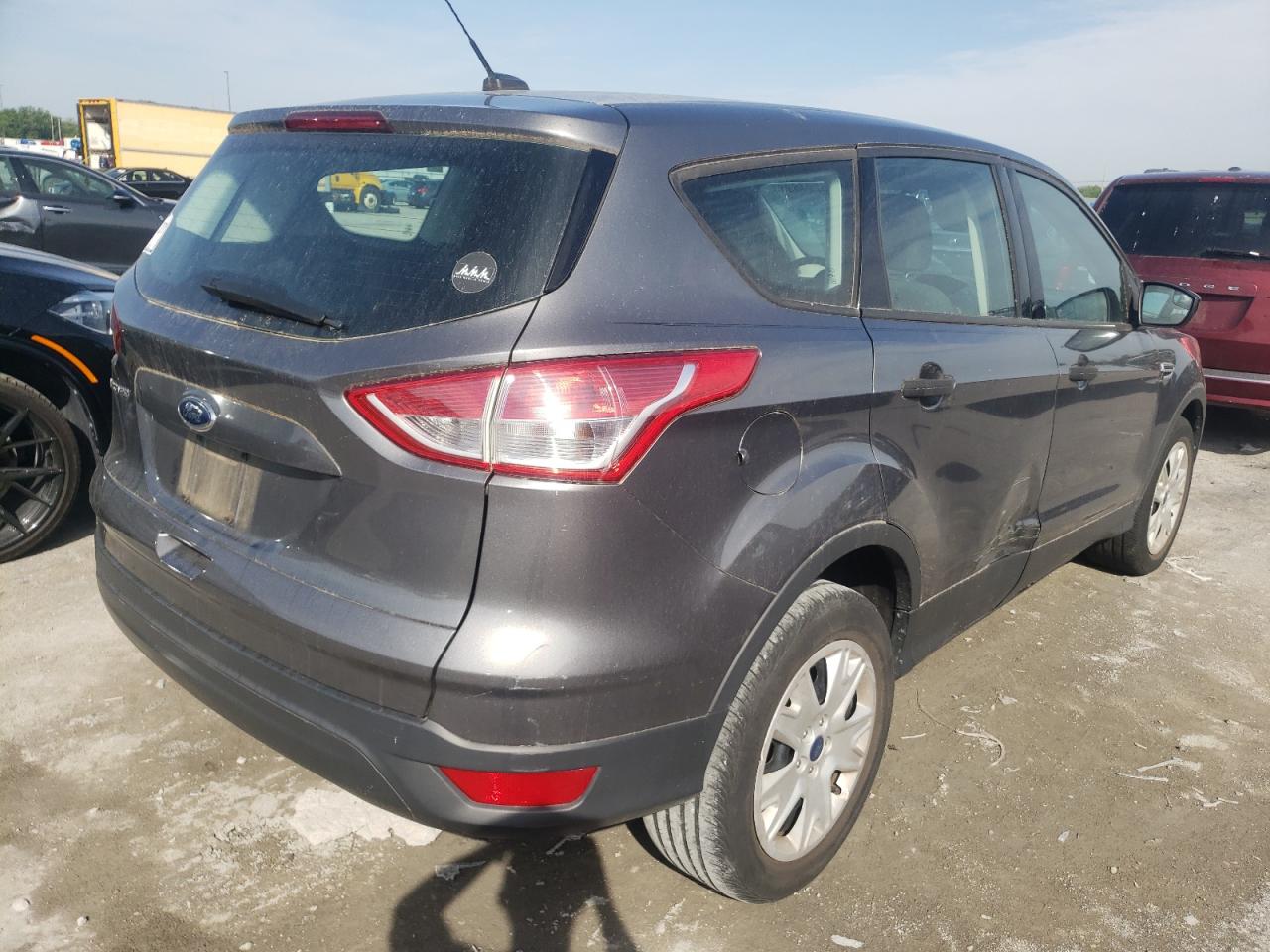 1FMCU0F76DUB00443 2013 Ford Escape S