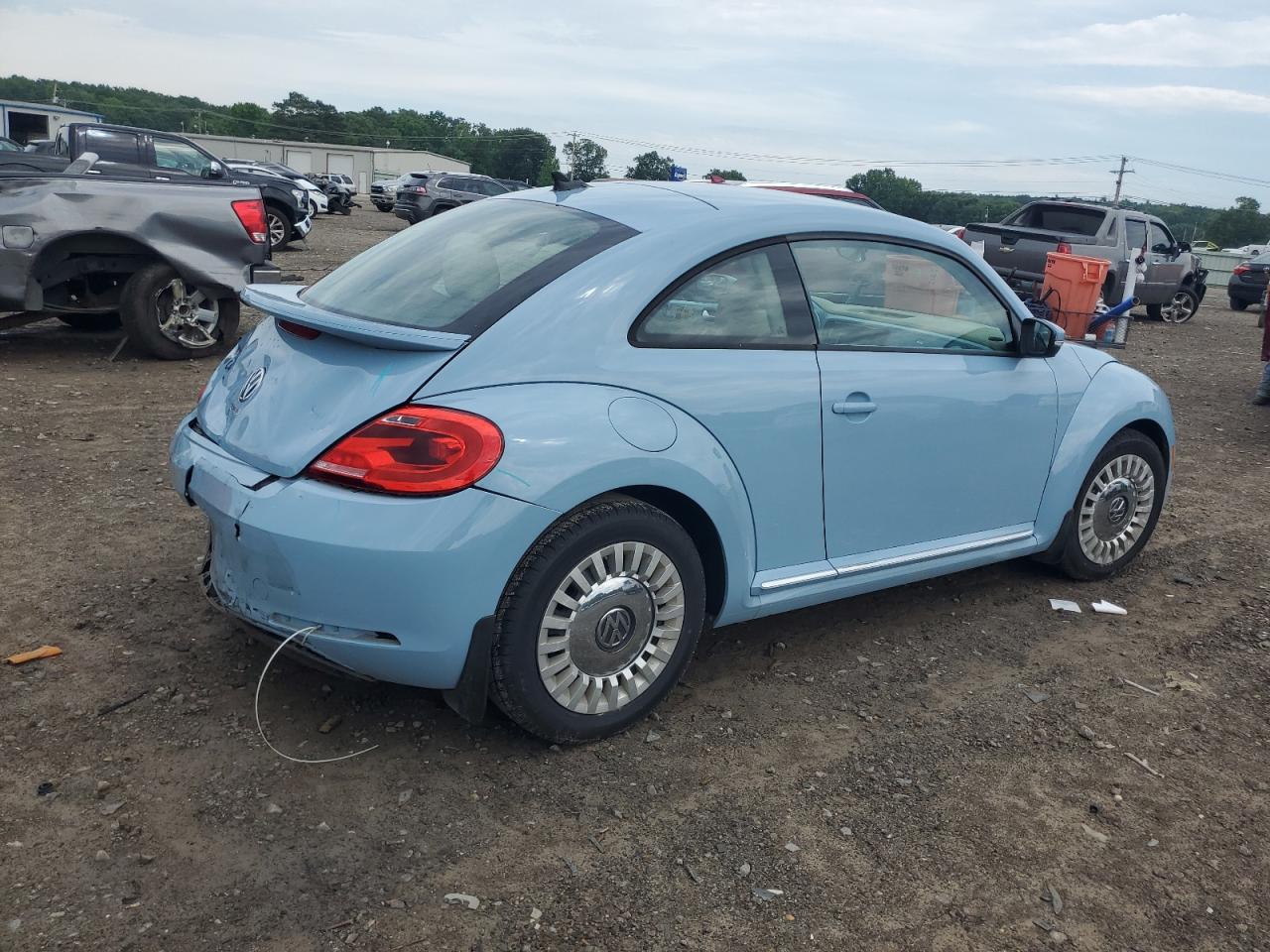 3VWJ07AT8FM637999 2015 Volkswagen Beetle 1.8T