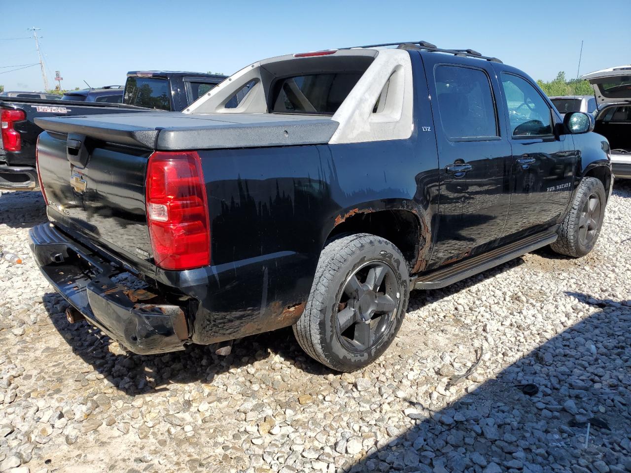 2007 Chevrolet Avalanche K1500 VIN: 3GNFK12327G165353 Lot: 56620894