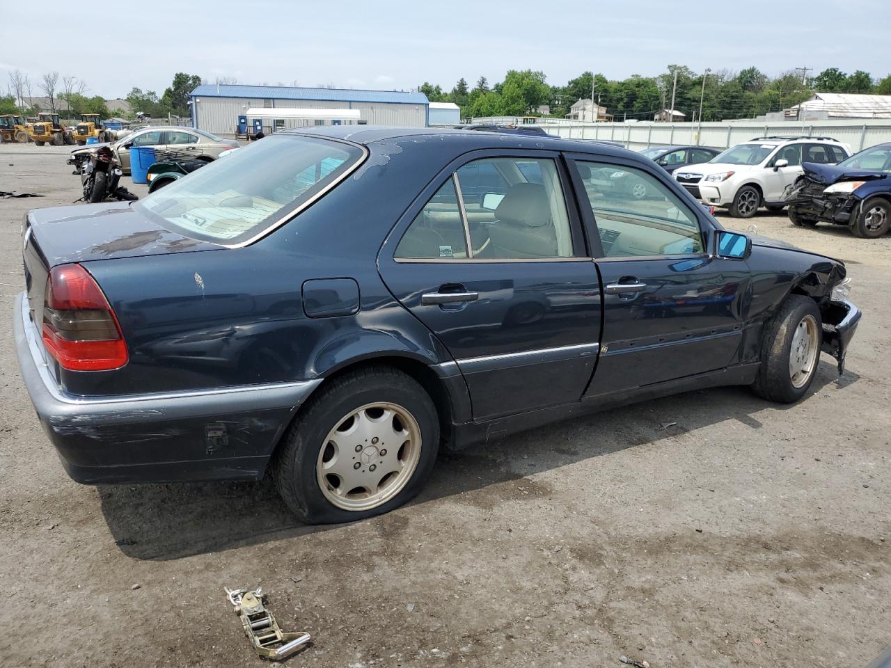 1998 Mercedes-Benz C 230 VIN: WDBHA23G3WA580236 Lot: 61395964