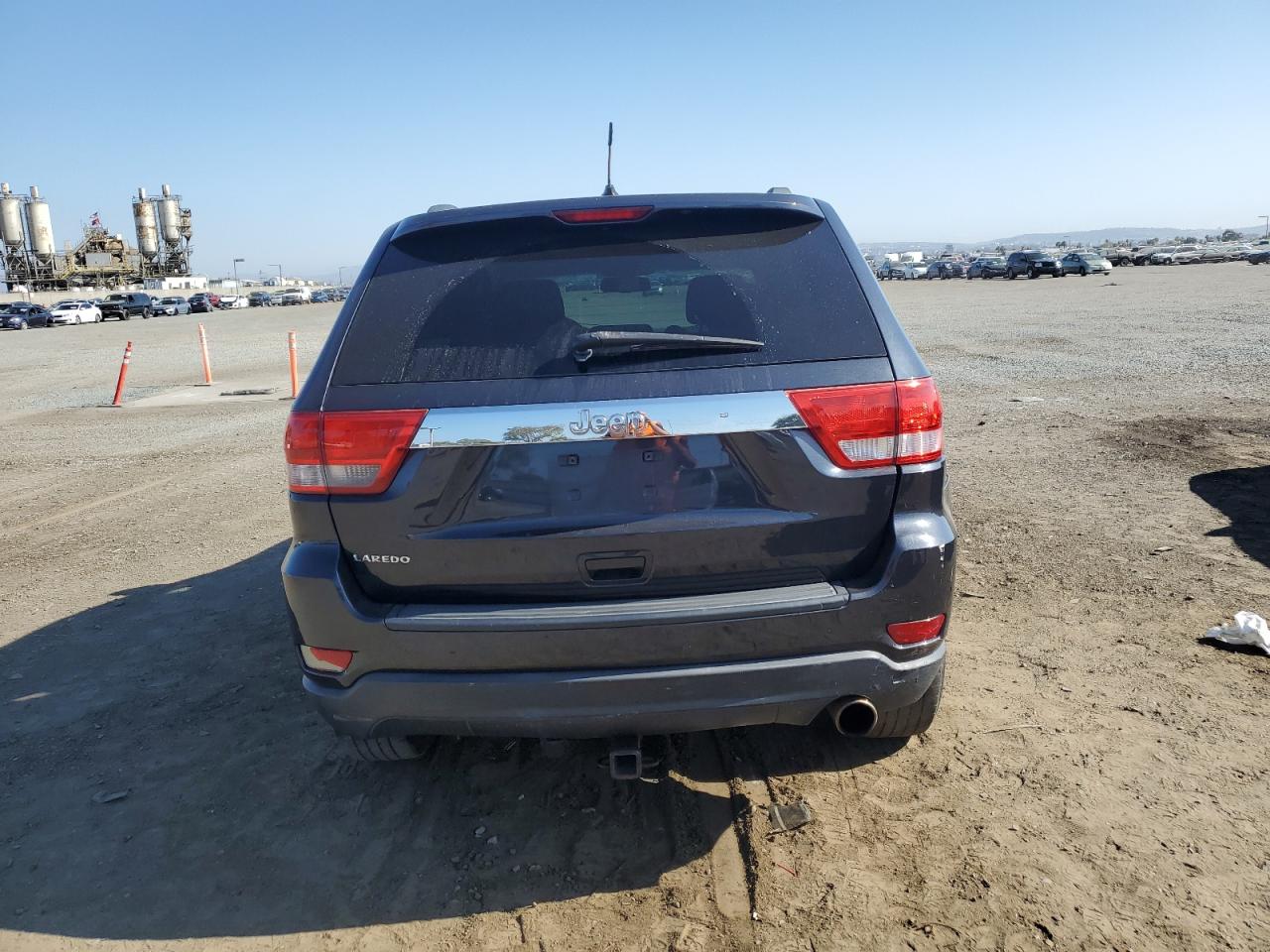 1C4RJEAG1CC334201 2012 Jeep Grand Cherokee Laredo