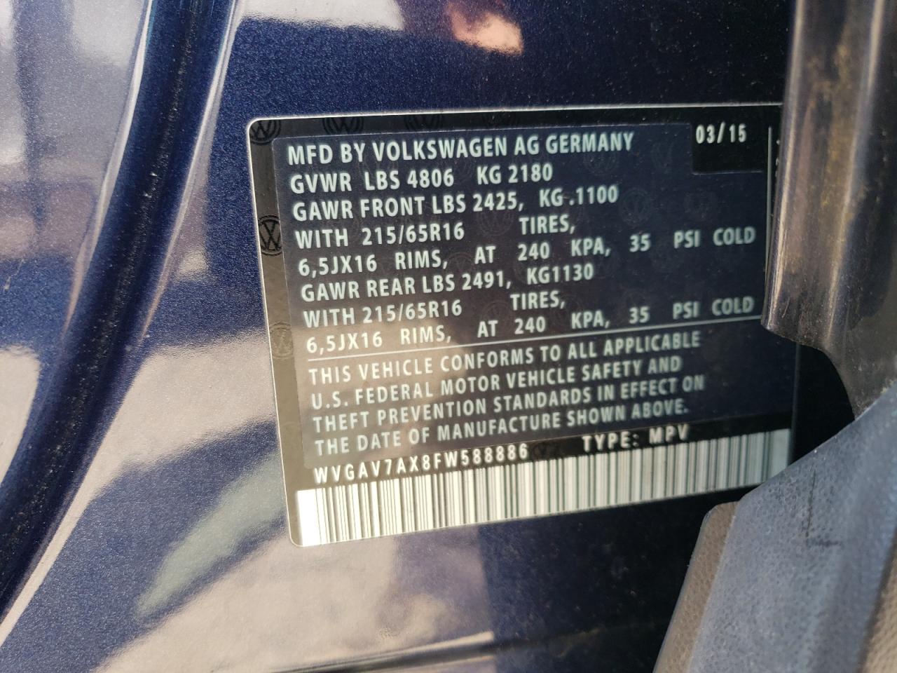 WVGAV7AX8FW588886 2015 Volkswagen Tiguan S