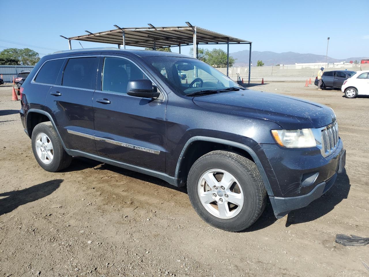 1C4RJEAG1CC334201 2012 Jeep Grand Cherokee Laredo