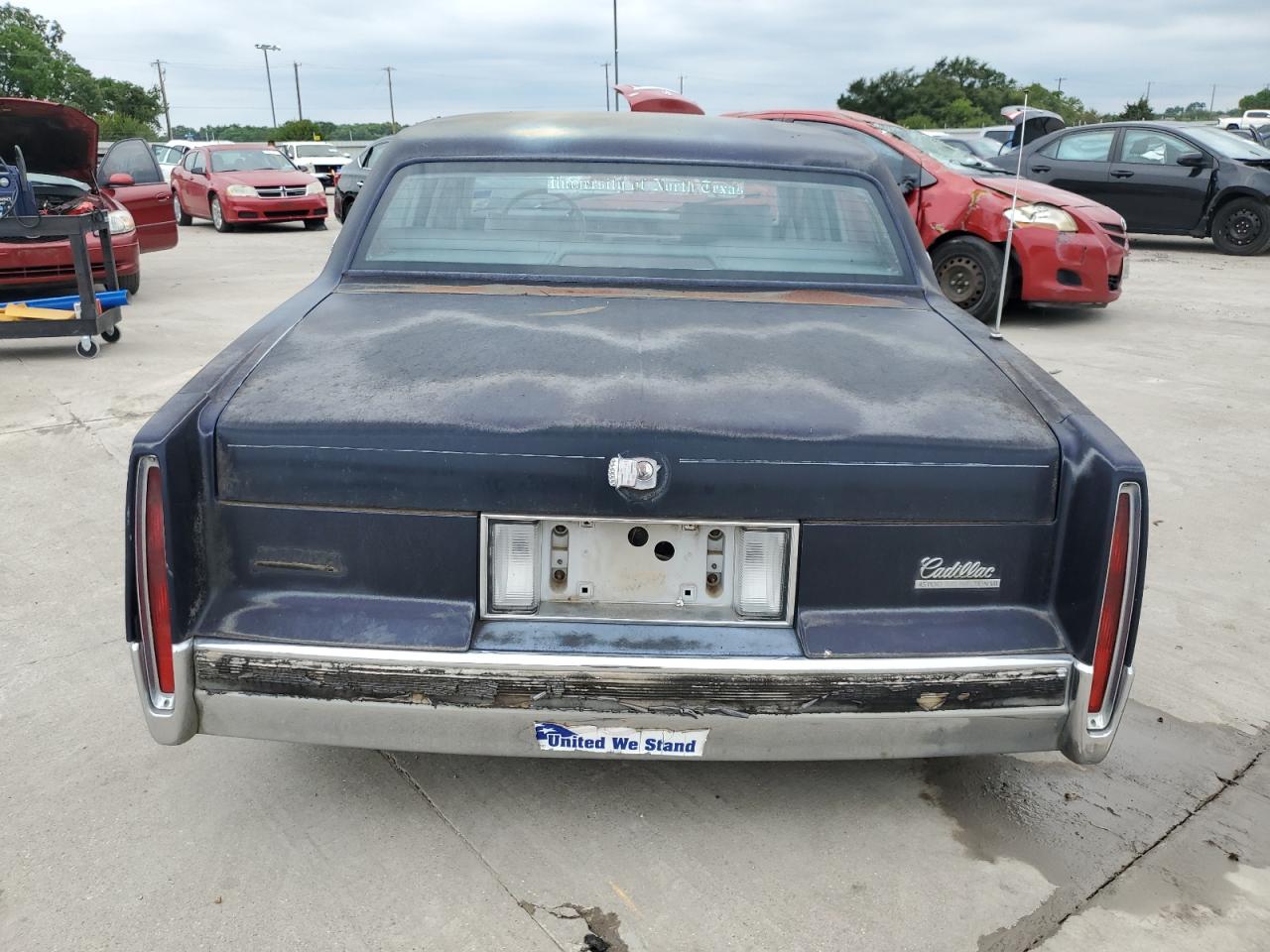 1990 Cadillac Deville VIN: 1G6CD5337L4238206 Lot: 58214584