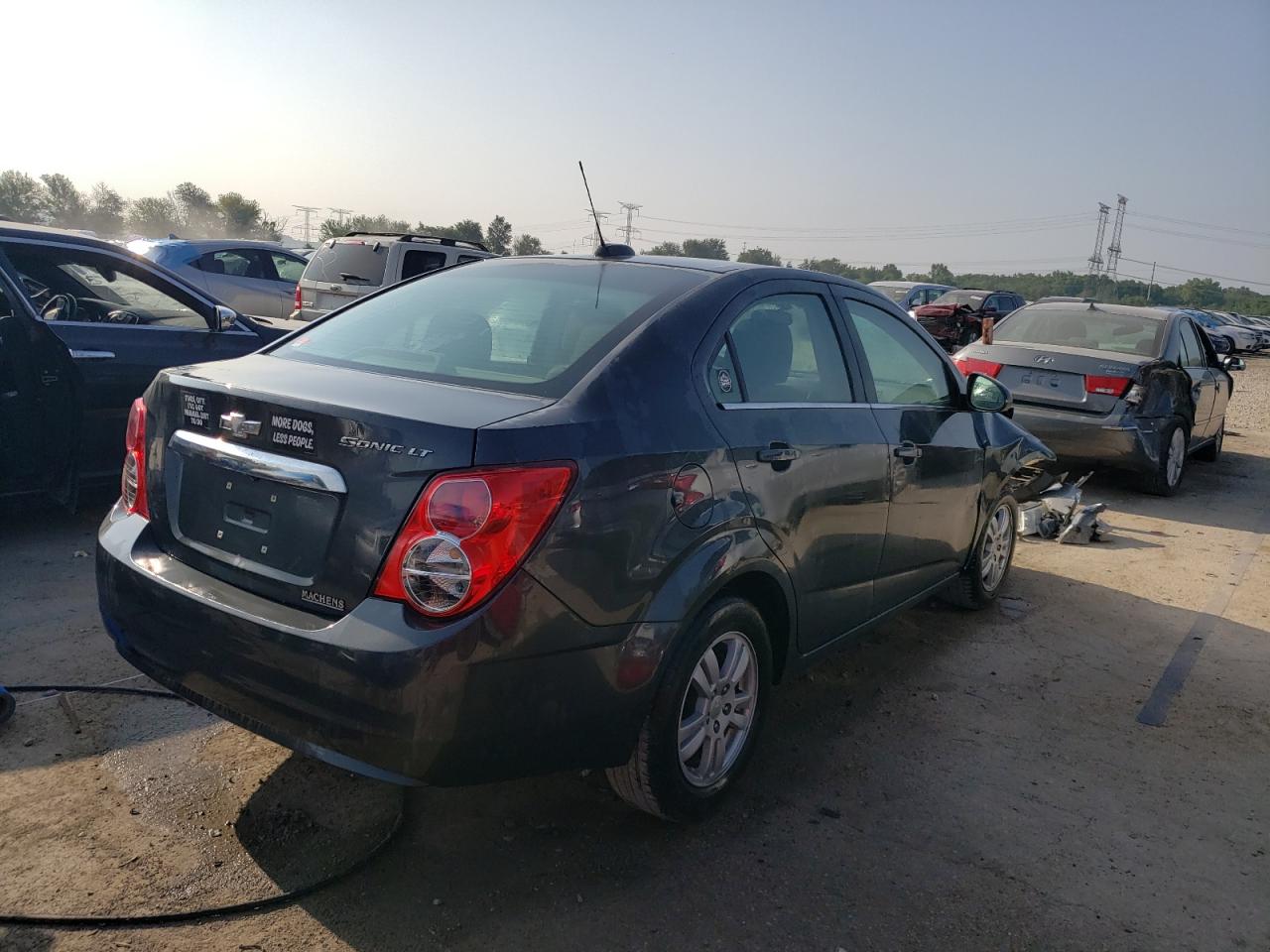 1G1JC5SH1G4115133 2016 Chevrolet Sonic Lt