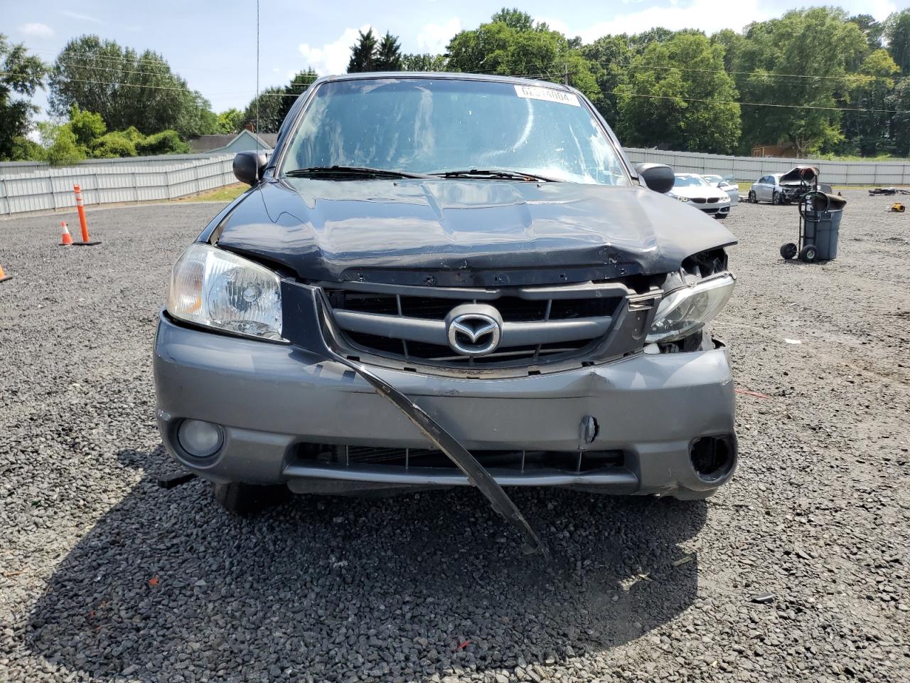 4F2CU09182KM28600 2002 Mazda Tribute Lx