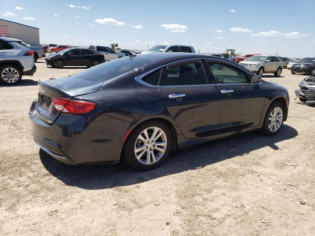 2017 Chrysler 200 Limited VIN: 1C3CCCAB7HN510774 Lot: 61506464