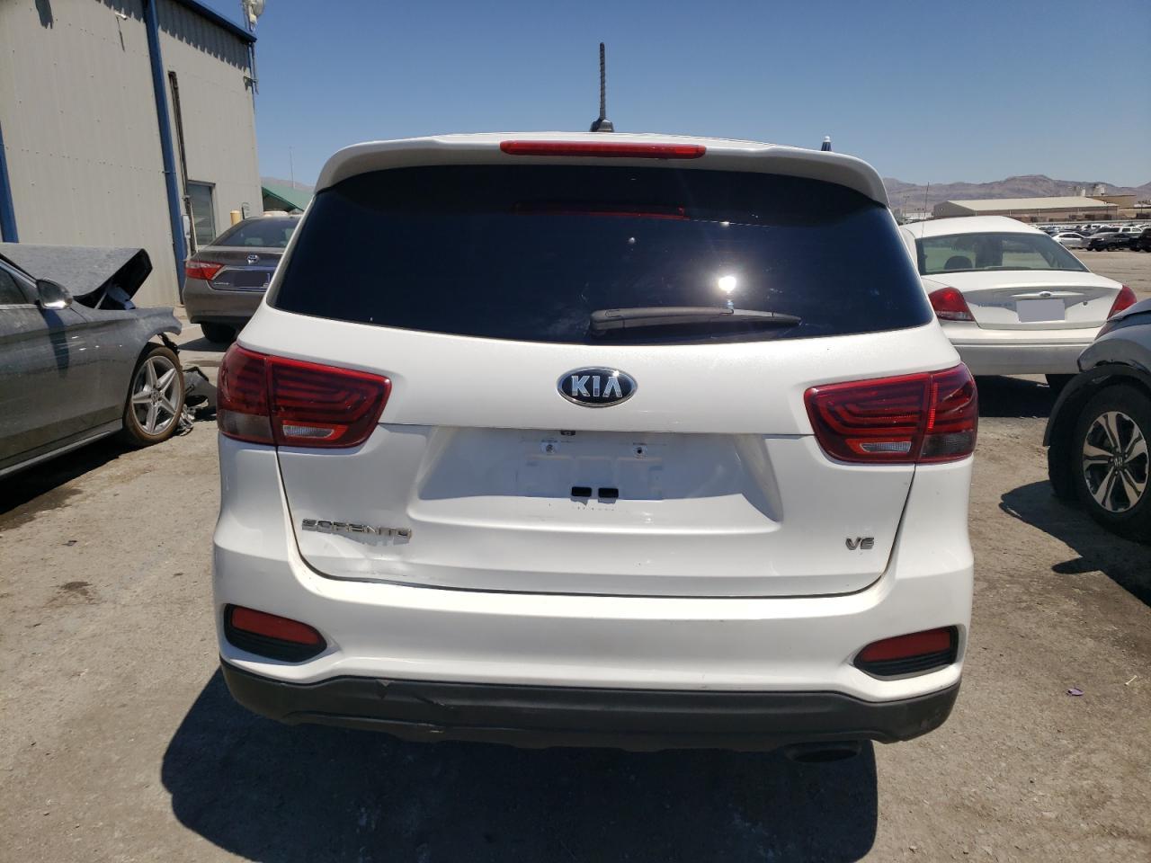 5XYPG4A56KG491456 2019 Kia Sorento Lx