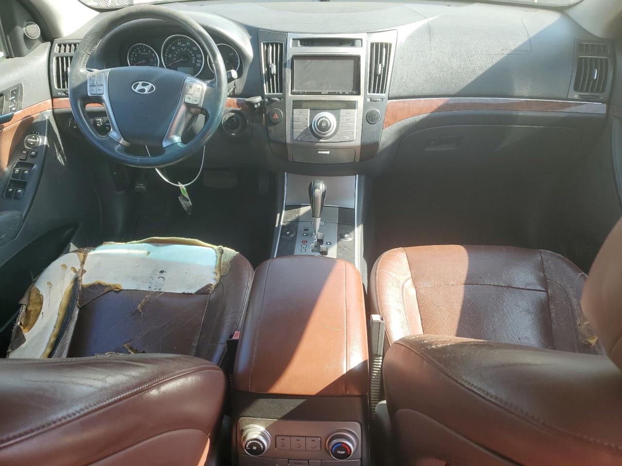 KM8NU13C28U032728 2008 Hyundai Veracruz Gls