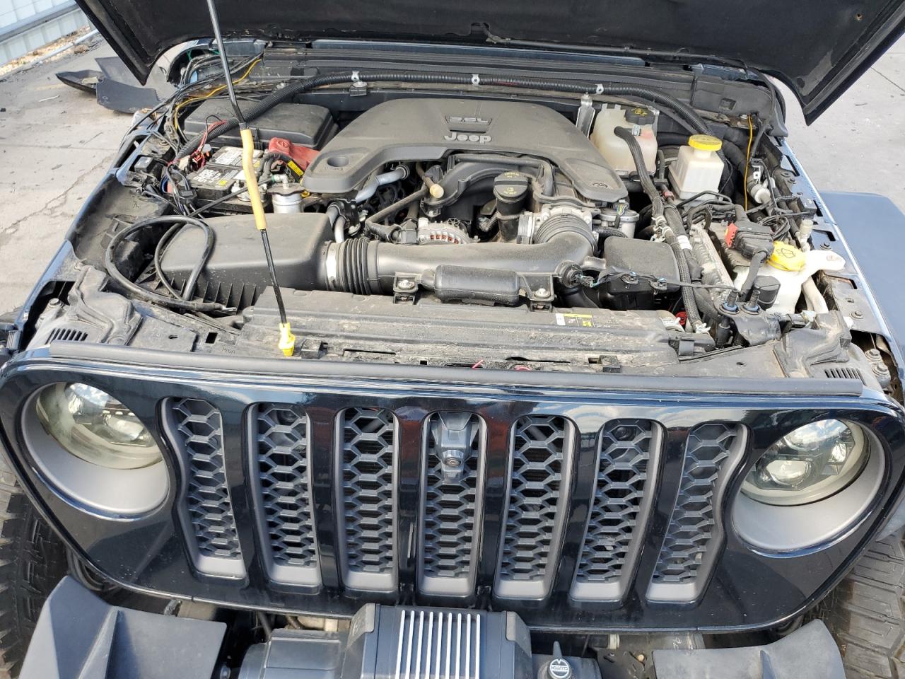 2020 Jeep Gladiator Rubicon VIN: 1C6JJTBG8LL118028 Lot: 61684354