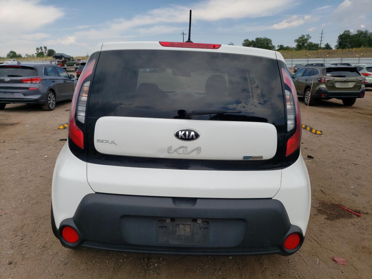 KNDJN2A2XG7340761 2016 Kia Soul