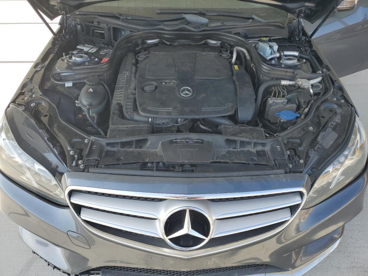 WDDHF8JB4EA914999 2014 Mercedes-Benz E 350 4Matic