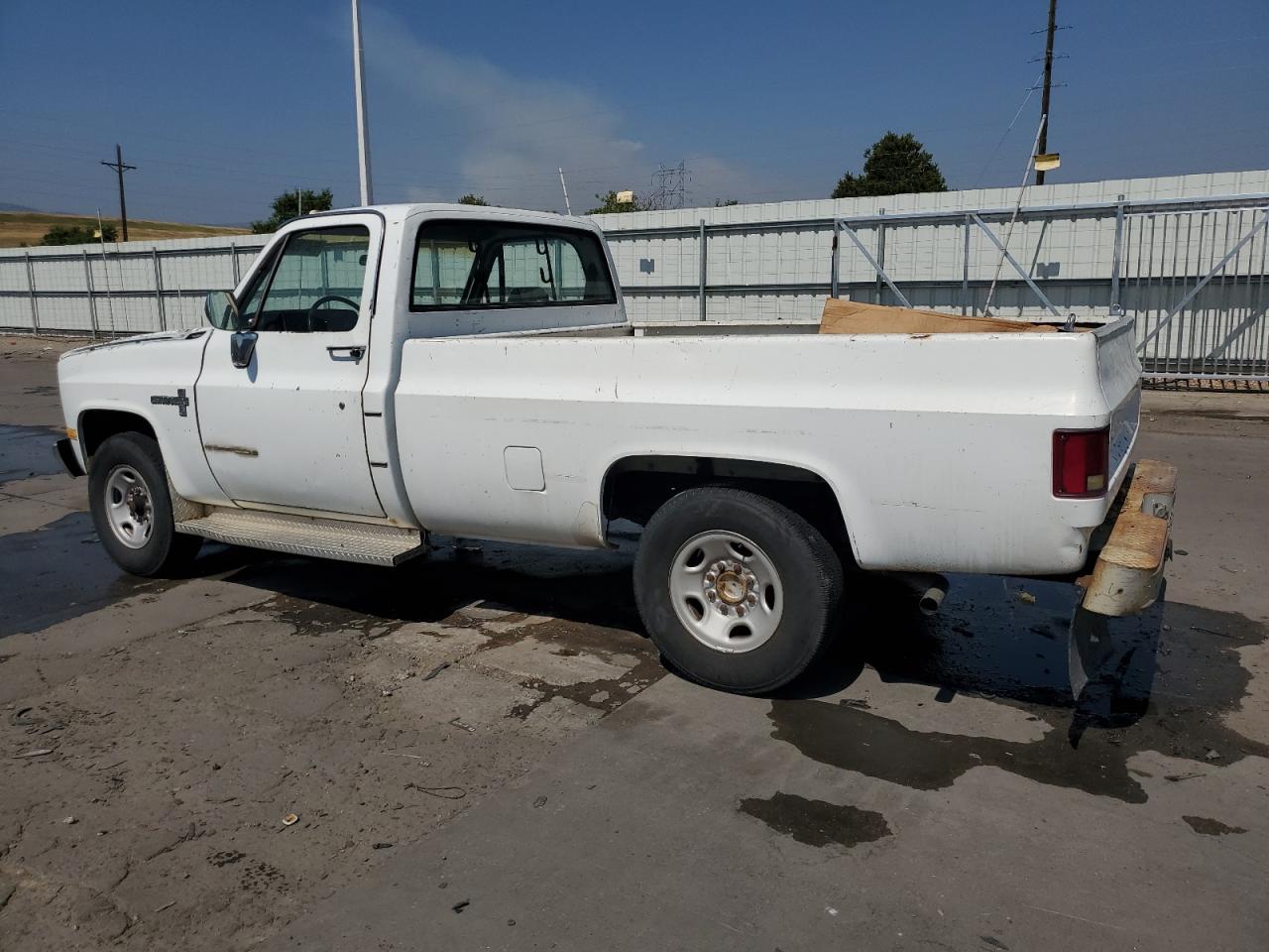 2GCGC24M7D1169540 1983 Chevrolet C20