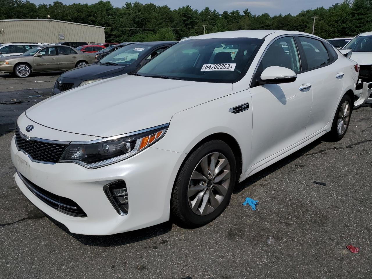 5XXGT4L3XJG211239 2018 Kia Optima Lx