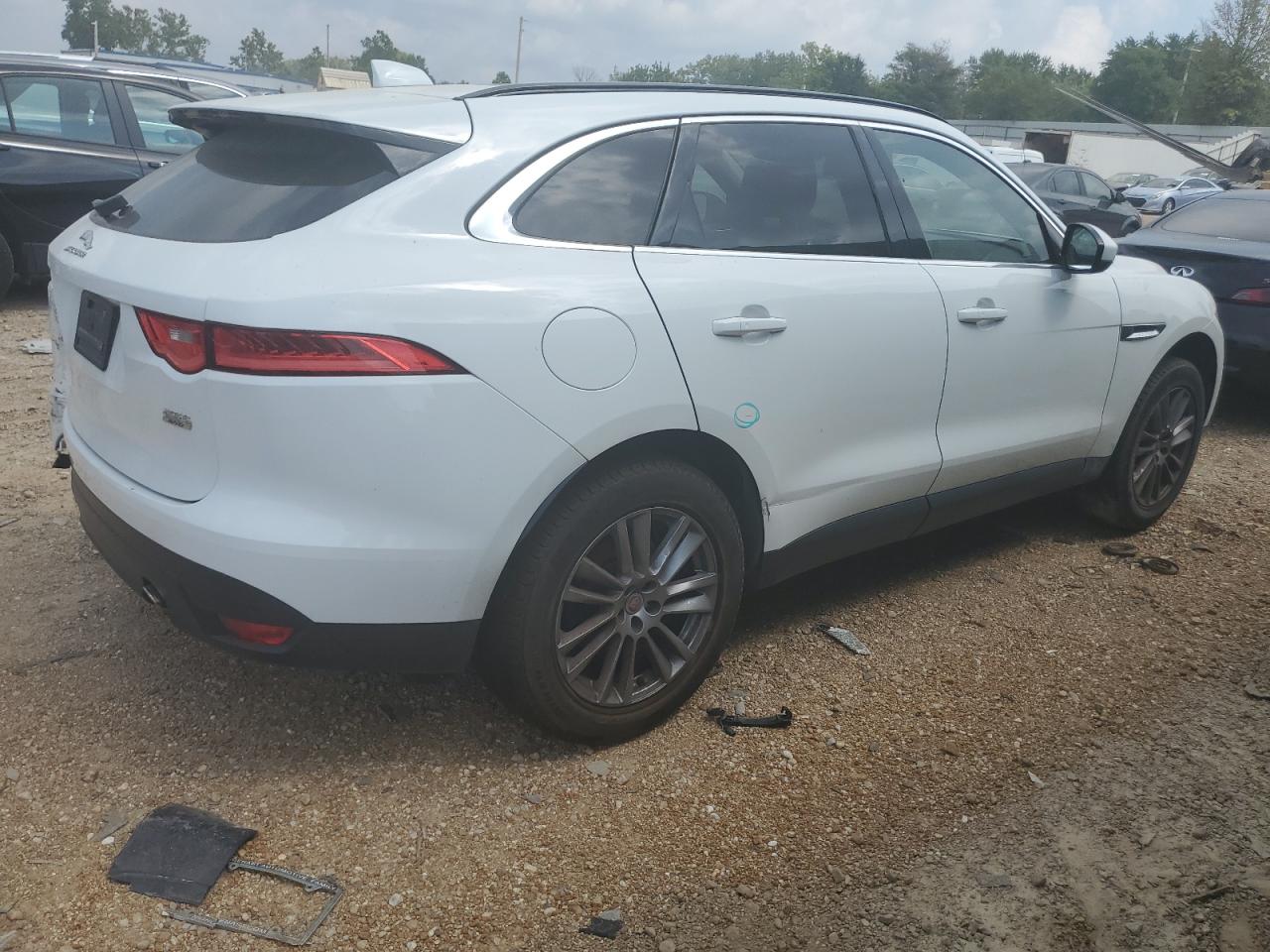 SADCK2FX7JA282094 2018 Jaguar F-Pace Prestige