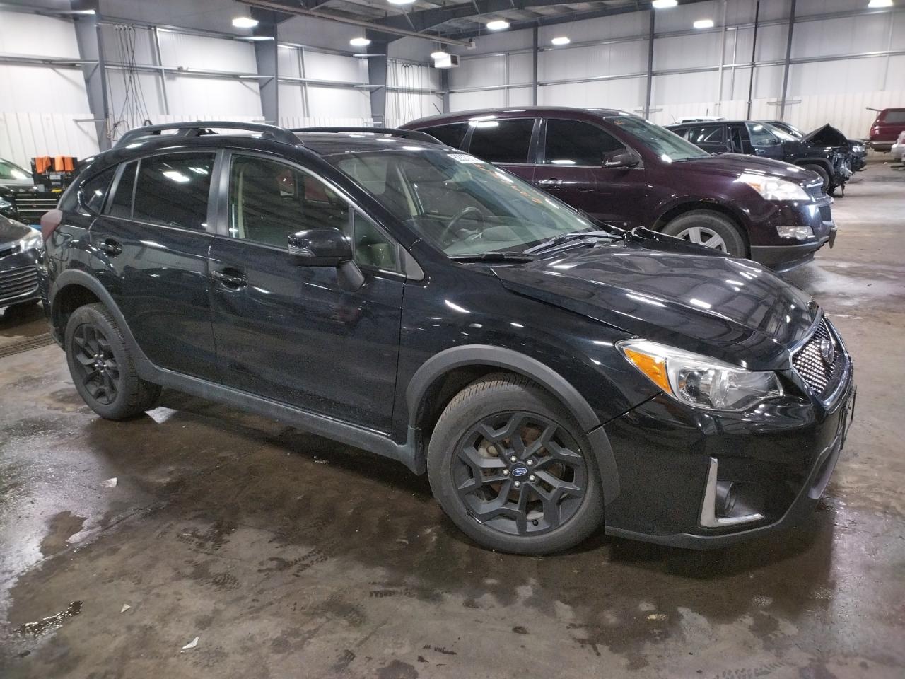 JF2GPAKC0H8234998 2017 Subaru Crosstrek Limited