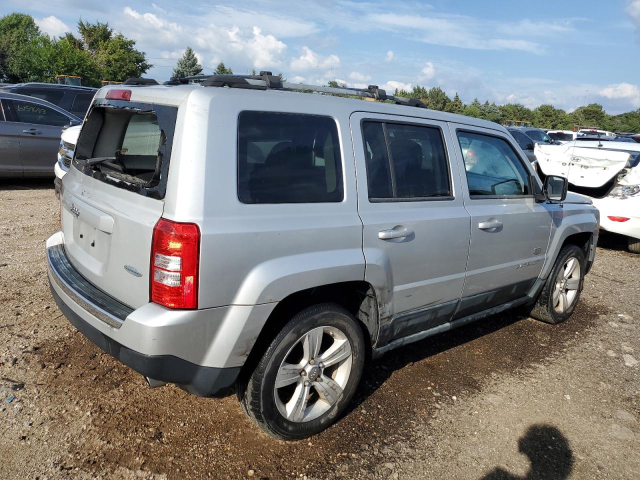 1J4NT4GB8BD169166 2011 Jeep Patriot Latitude