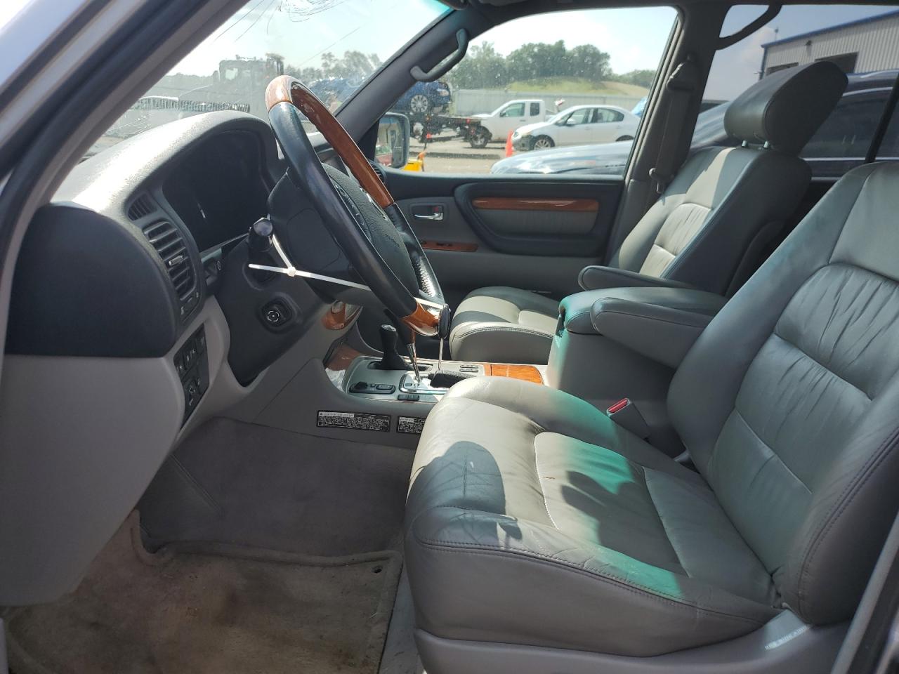 JTJHT00W254001985 2005 Lexus Lx 470