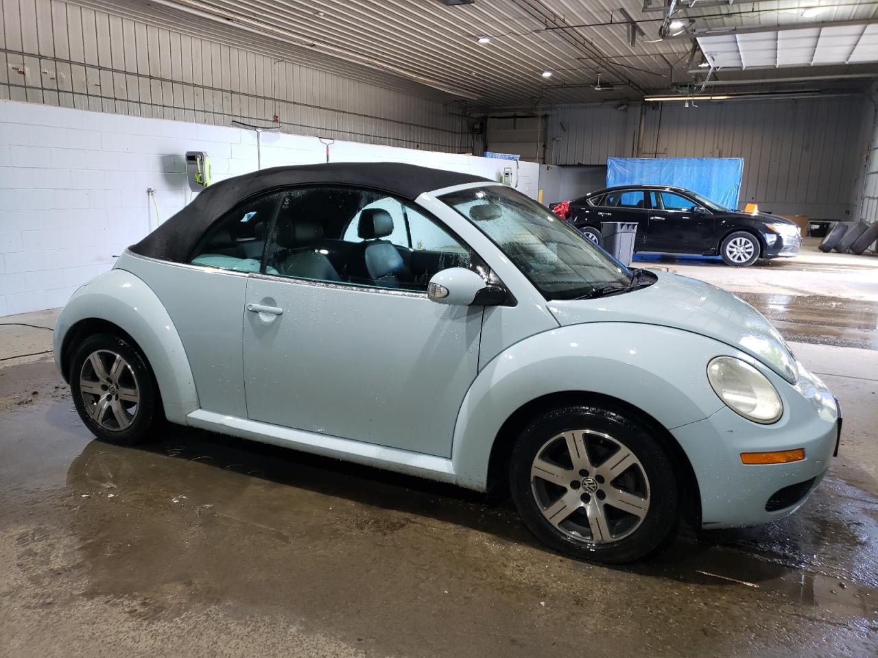 3VWPG31Y56M313404 2006 Volkswagen New Beetle Convertible