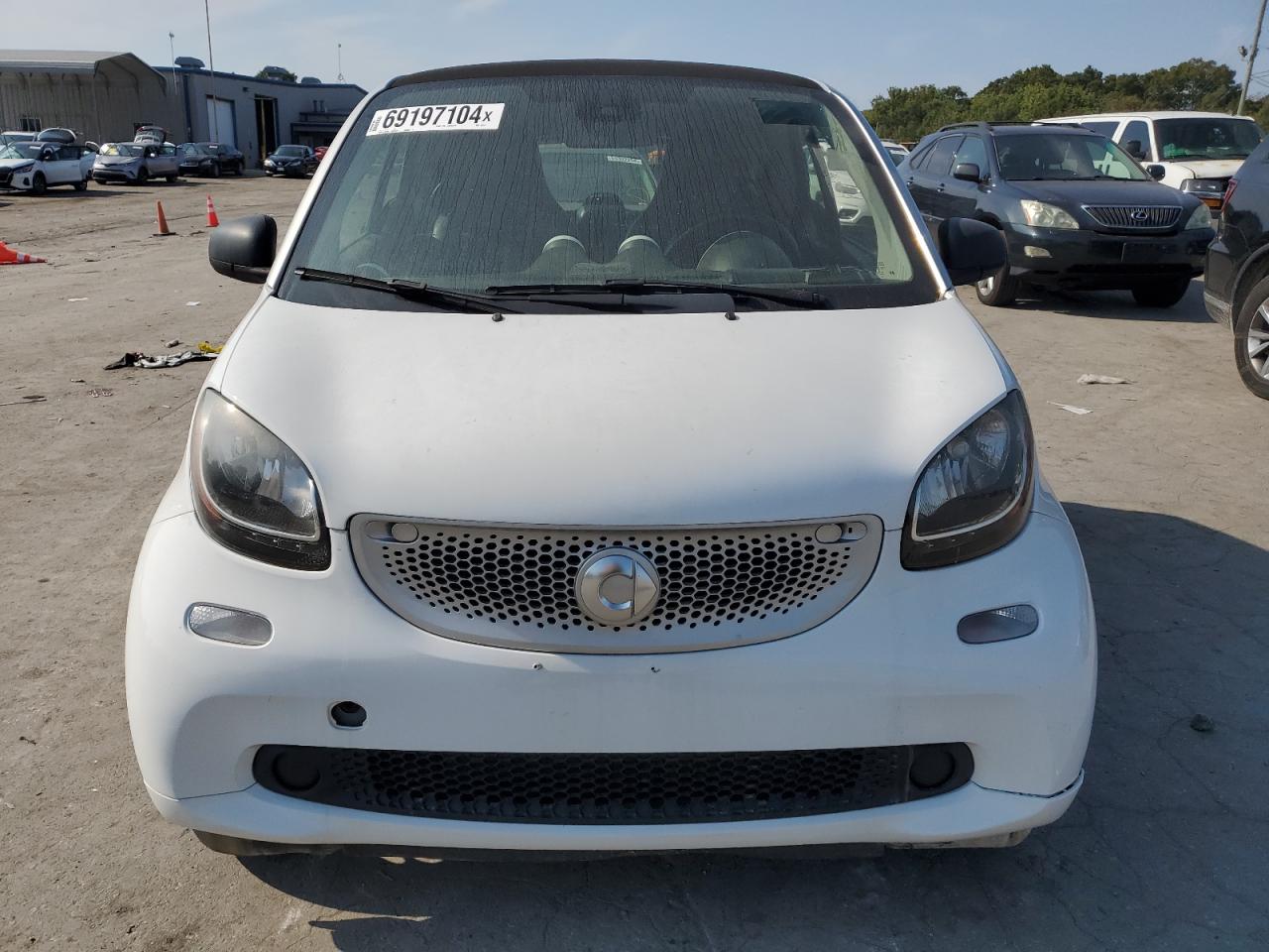 2017 Smart Fortwo VIN: WMEFJ5DA0HK169587 Lot: 69197104