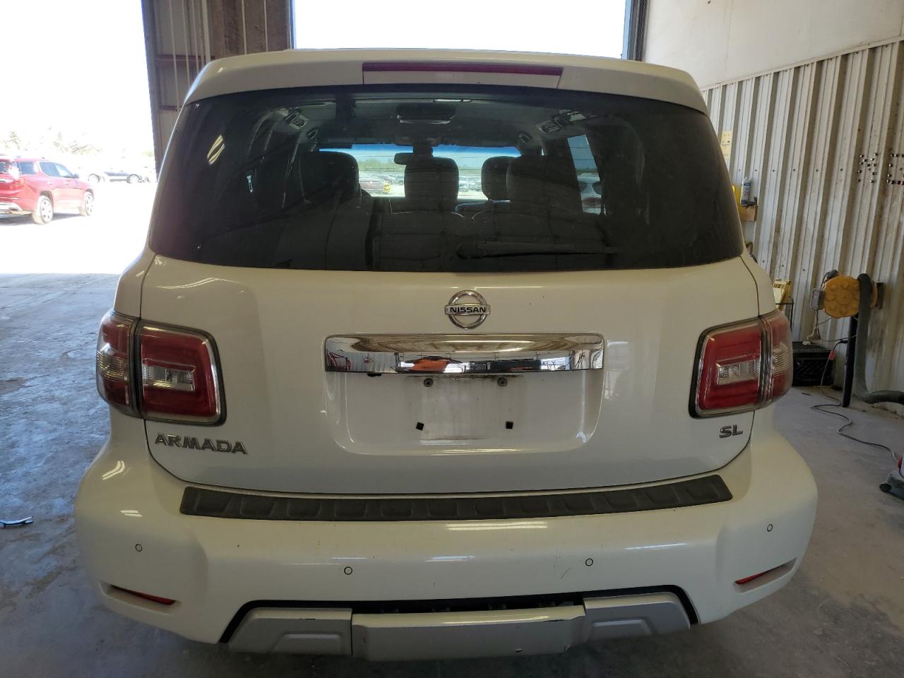 JN8AY2ND5H9003623 2017 Nissan Armada Sv